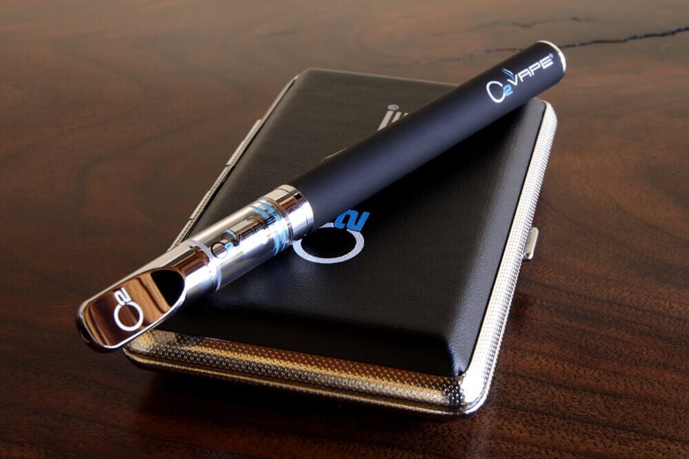 oil vape with ceramic cell cartridge