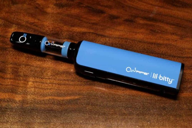 Lil Bitty® | Variable Voltage 510 Thread Vape Battery – O2VAPE